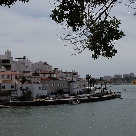 Edificio Arade Plaza Apartment Ferragudo (Faro)